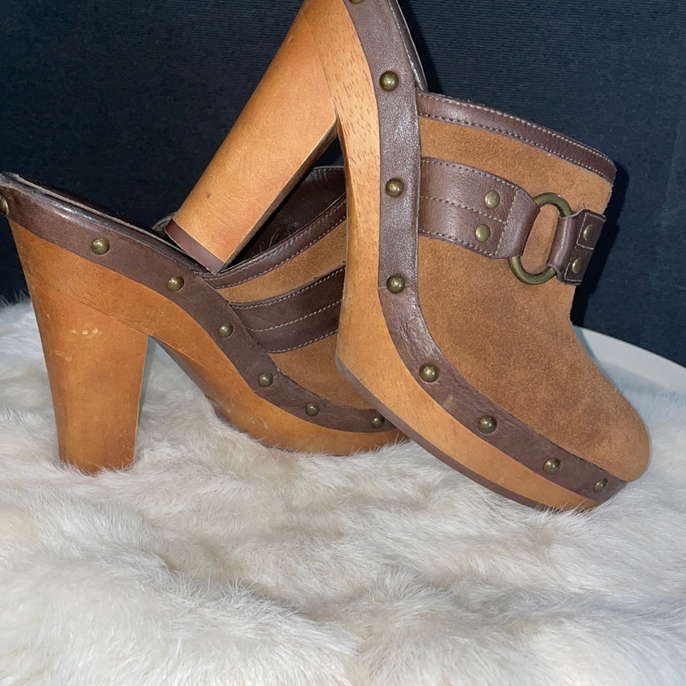Ralph Lauren leather and suede slip on boho clogs  6 1/2
